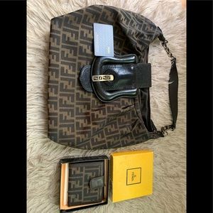 Fendi  Hobo Purse and Wallet in great condition!